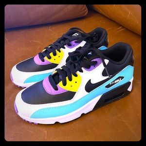 AIR MAX 90 "LTR” 6.5Y women’s size 8